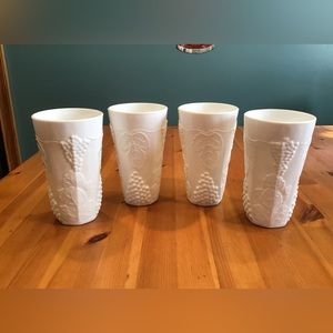 INDIANA COLONY HARVEST GRAPE TUMBLERS VINTAGE MILK GLASS SET OF 4